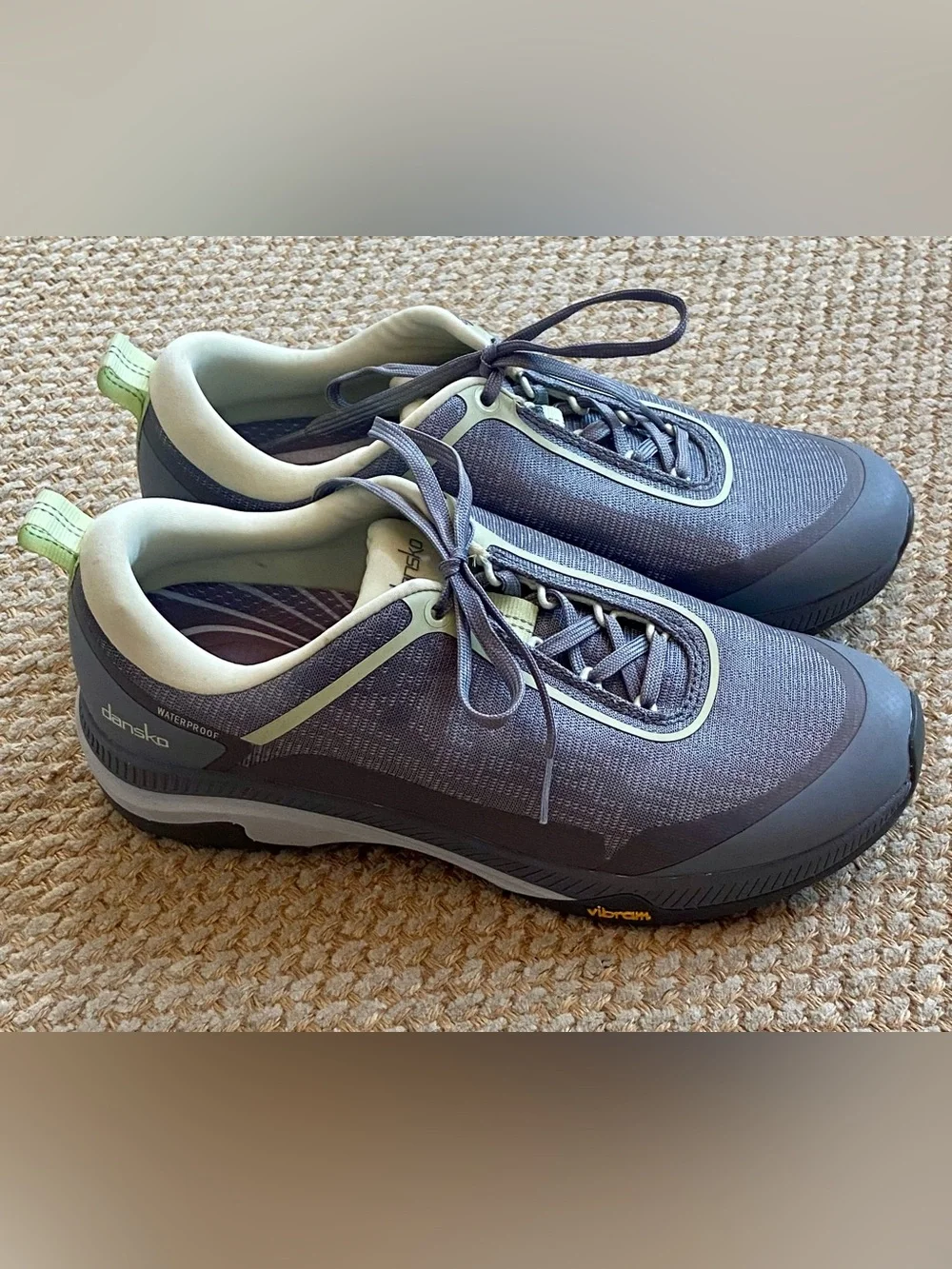 Dansko Makayla Gray Hiking Shoes Size 38, 7.5/8